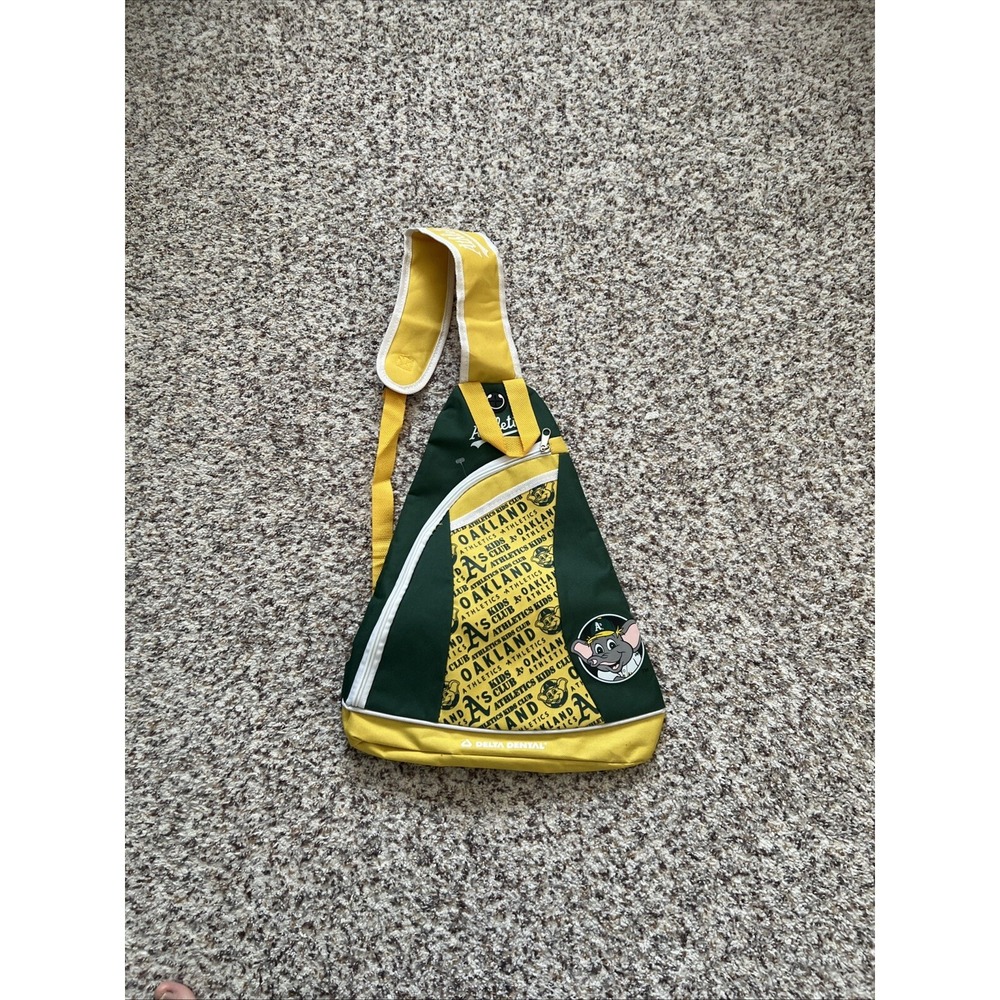 MLB Oakland A'S Athletics SLING Backpack Baseball‎ KIDS Member Only Exclusive